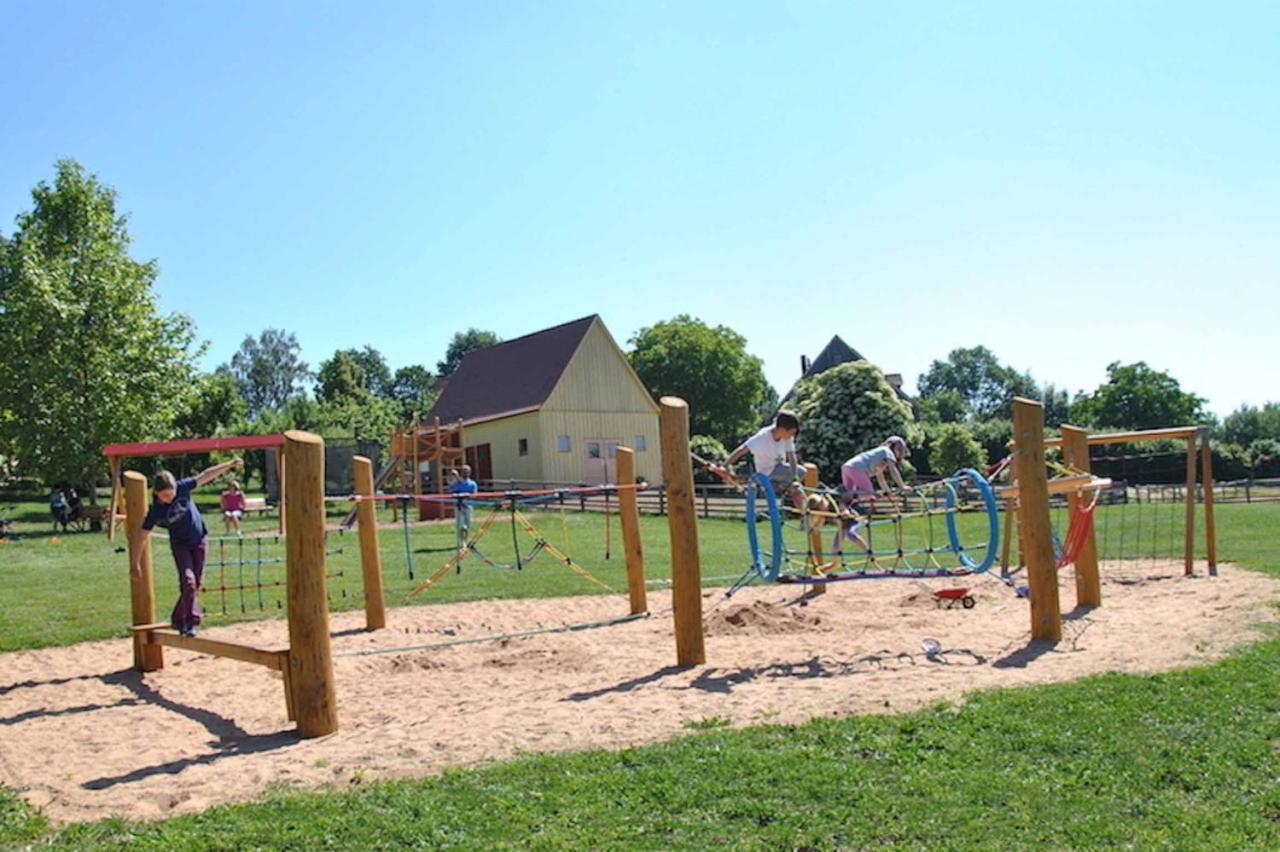 Kinder-Ferienhof Burmann Haundorf Экстерьер фото
